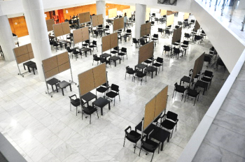 HÜDAVENDİGAR SALONU