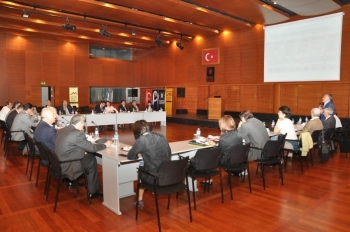 HÜDAVENDİGAR SALONU